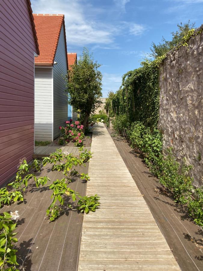 מרקיז Les Lodges Du Chateau מראה חיצוני תמונה